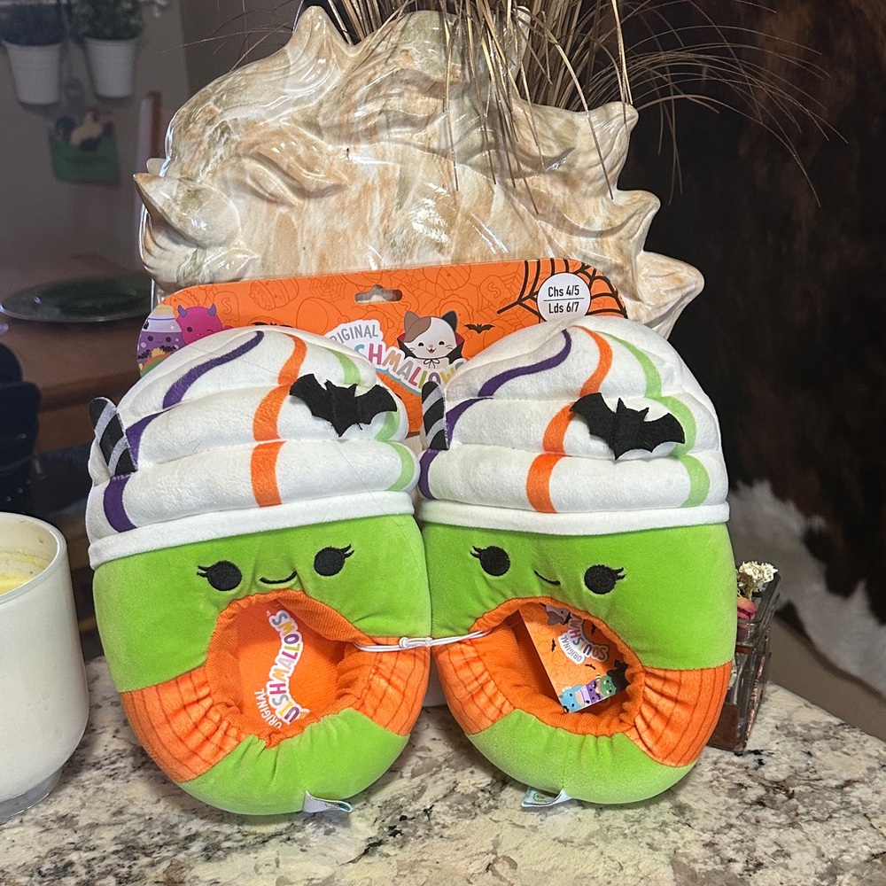 Squishmallows Green and Orange Halloween Slippers